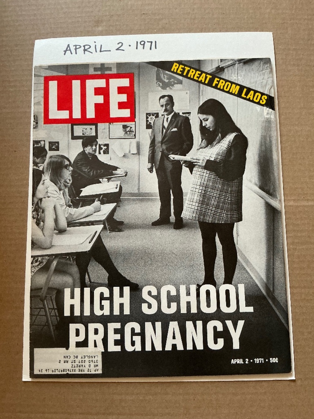 Vintage LIFE Magazine April 2, 1971 High School Pregnancy Cover